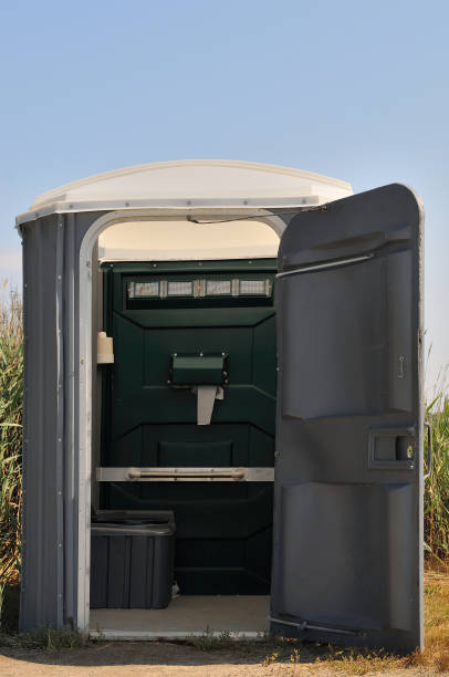 Best Portable restroom trailer rental  in Mountain Road, VA